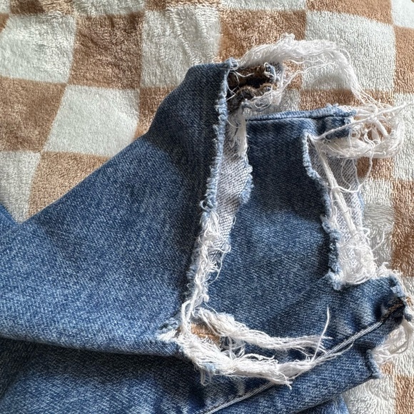 American Eagle Outfitters Light Blue Jeans - Picture 7 of 8